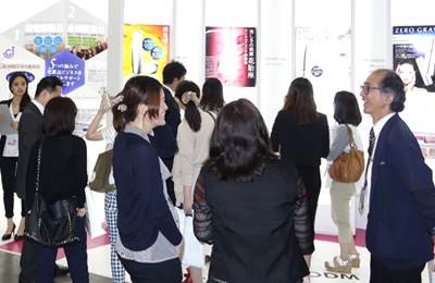 コスメテックジャパンの展示会ブース　当日の様子