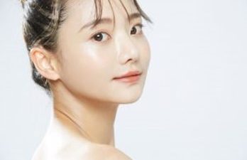 メイク中のうるおい、足りていますか？