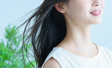 軽いテクスチャーで髪を守る！さらさらタイプのヘアオイル