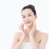 摩擦レスの秘密は「寒天」！？ウォータークッションクリーム